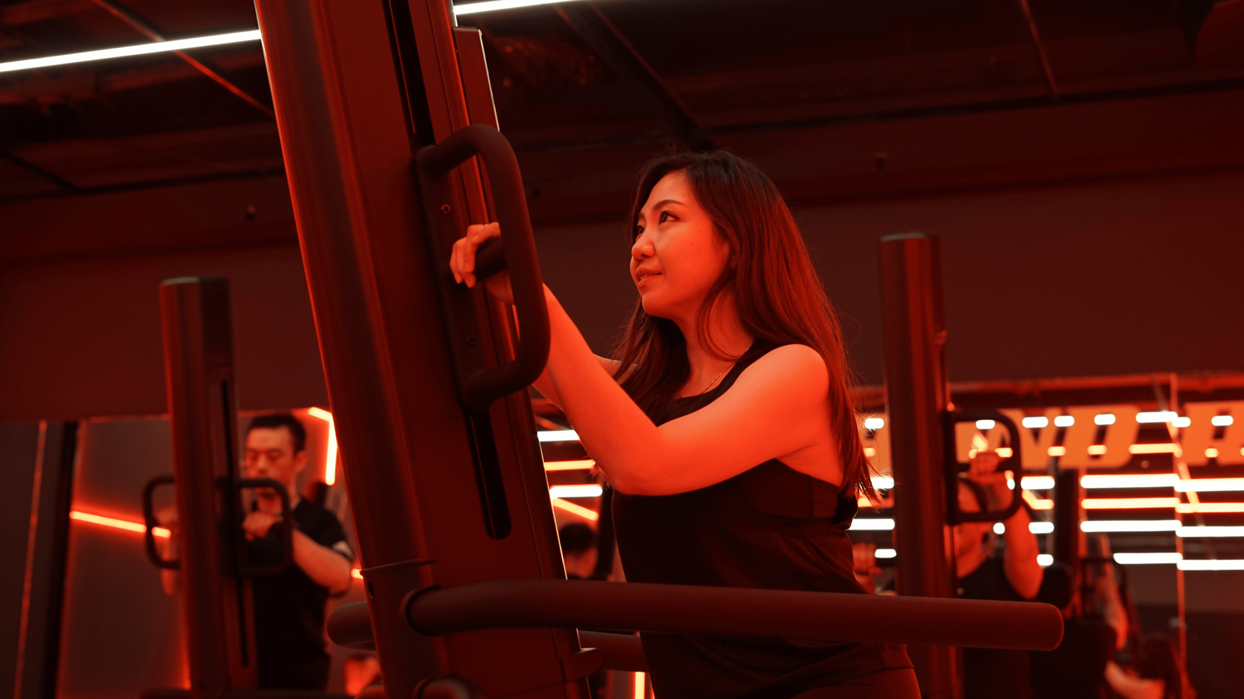 Rasakan Kardio Full Body dengan VersaClimber di Osbond Gym!