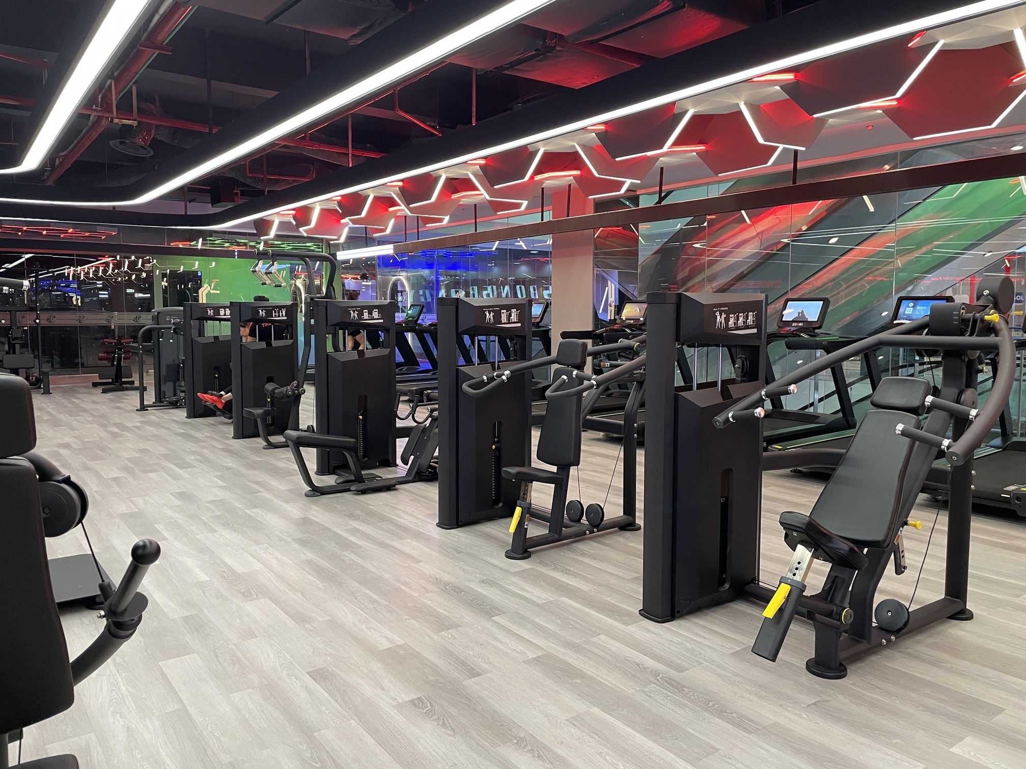 Interior gym Osbond cabang