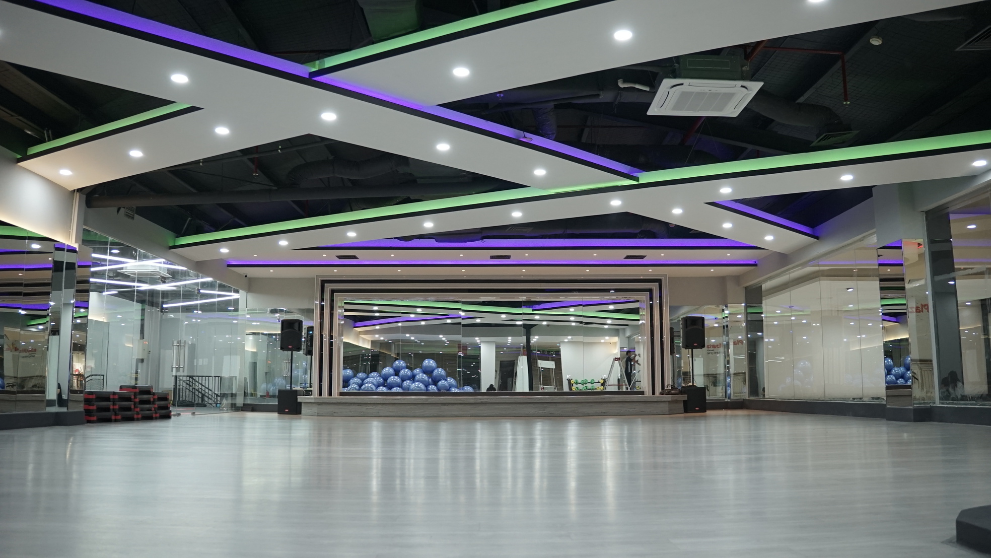 Studio kelas fitness Osbond Gym
