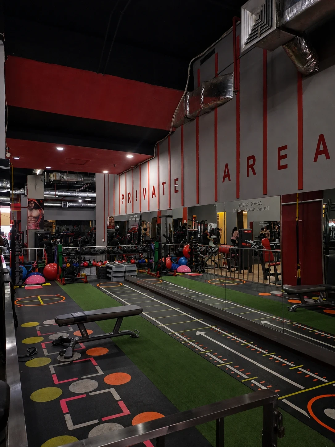 Osbond Gym Seasons City